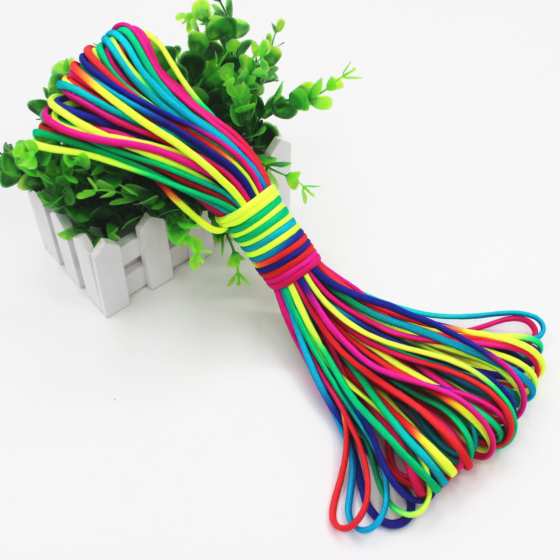 550lb Nylon Paracord Rope with 7 Strand Core