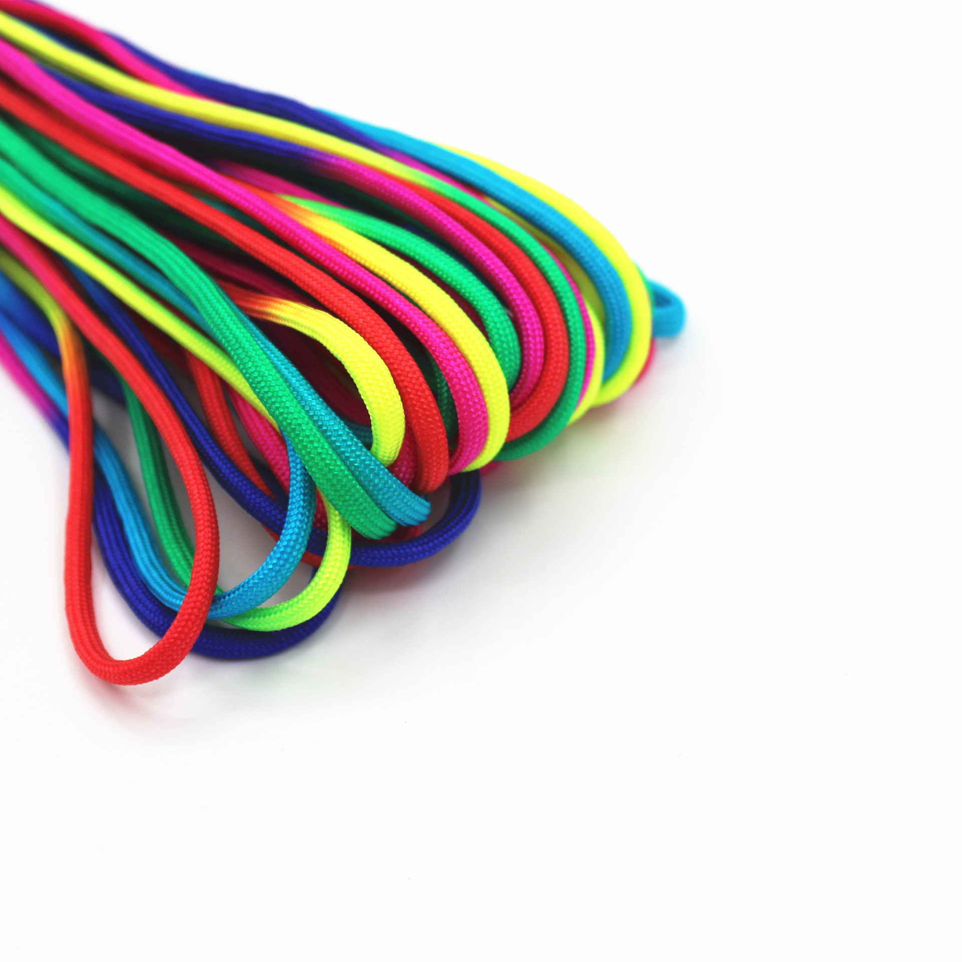 550lb Nylon Paracord Rope with 7 Strand Core