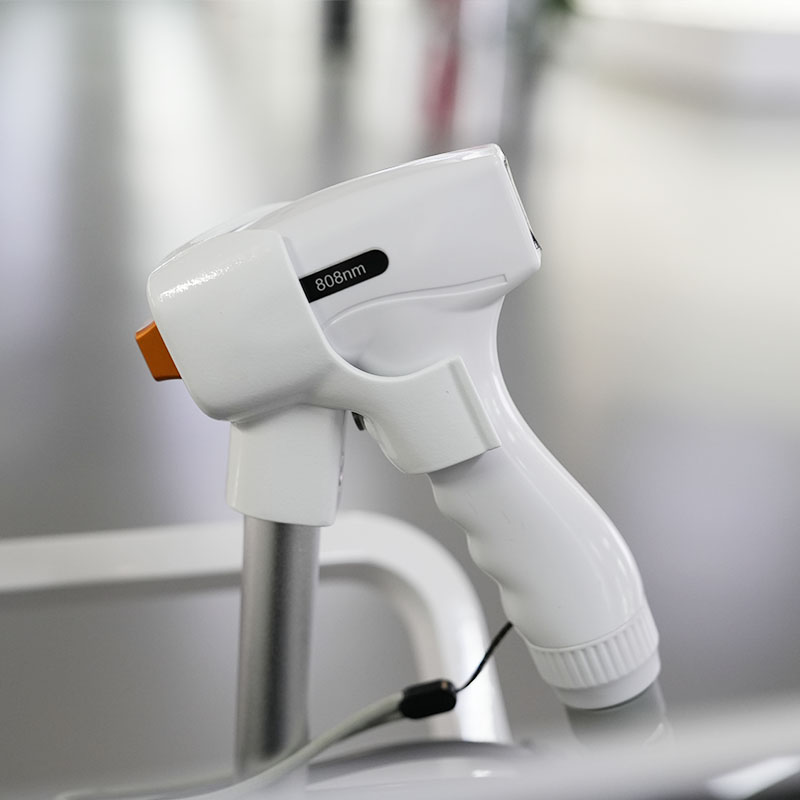 Китай Полупроводниковый лазерный аппарат для удаления волос, производитель