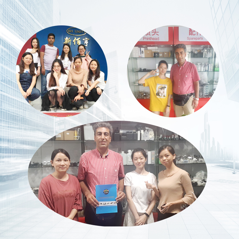 Khách hàng nước ngoài đến thăm