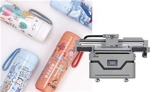 Anwendung des UV-Digitalflaschendruckers!