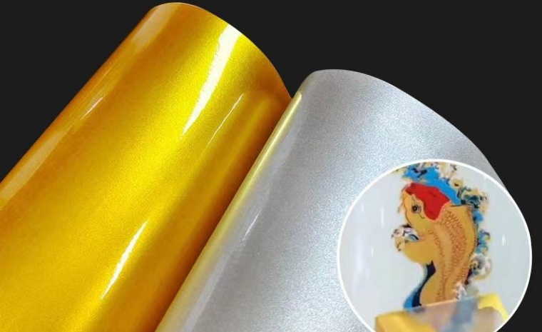 ゴールド/シルバー/ホログラム クリスタル 紫外線 AB フィルム: 印刷材料の革新を高める