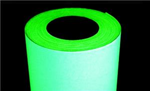 Erhellende Kreativität: Erkundung der Anwendungen von im Dunkeln leuchtendem Vinyl-Druckmaterial