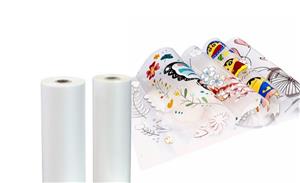 Innovative Anwendung des DTF-Transferfilms mit weißer Tinte