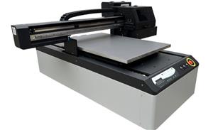 Vorteile des 6090 UV-Flachbettdruckers gegenüber herkömmlichen Druckern