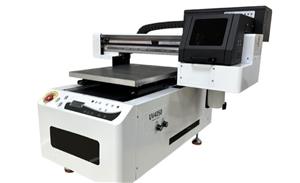 Revolutionäres Drucken: Der Smart 4050 UV-Flachbettdrucker vorgestellt
