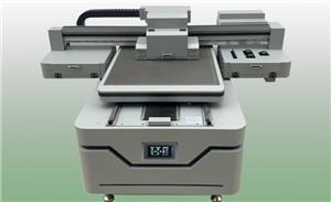 Revolutionäres Drucken: Einführung des 6090 UV-Flachbettdruckers