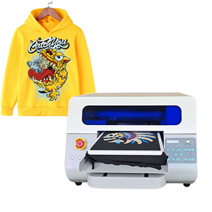 La stampante digitale UV A2 DTG è adatta per t-shirt, felpe e borse personalizzate in puro cotone.