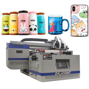 カップにクリスタルステッカーを印刷できるA3サイズのUVフラットベッドプリンター。