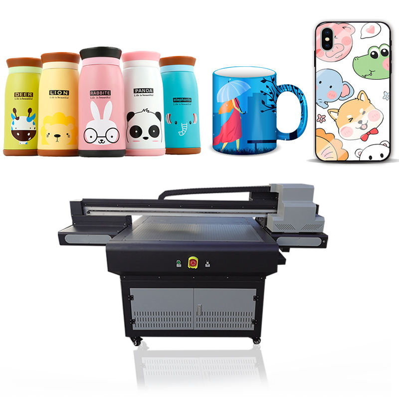 A1-formaat 9060 zeskleuren UV-flatbed- en rotatieprinter, alles-in-één voor het bedrukken van bekers en gepersonaliseerde telefoonhoesjes.