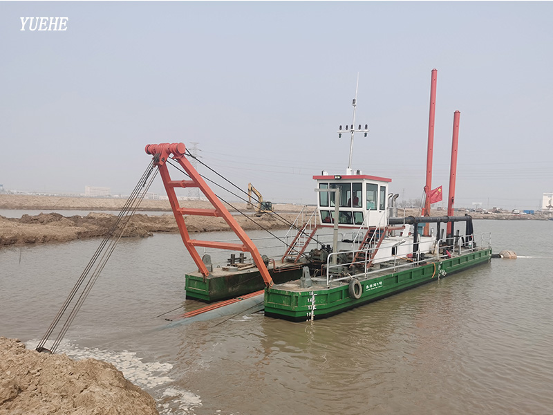 16 and 18 inch Cutter Suction Dredger