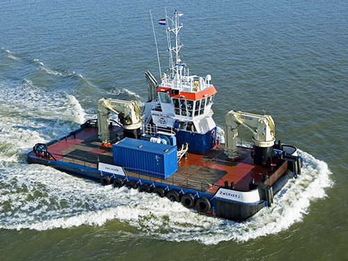Configuration of small workboats and their application in ports
