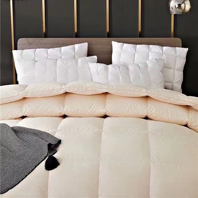 Luxurious King Size Goose Down Duvet, How To Wash Goose Down Duvets