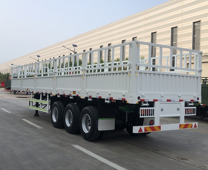 THREE AXLES CONTAINER SEMI TRAILER