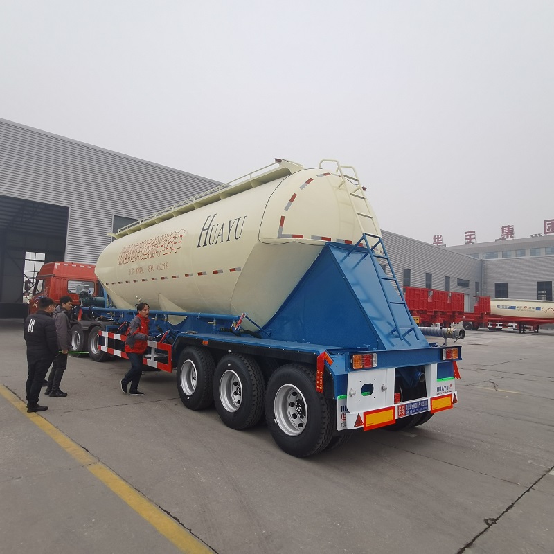 TANK SEMI TRAILER FOR FLOUR AND POWDER MATERIAL TRANSPORTATION