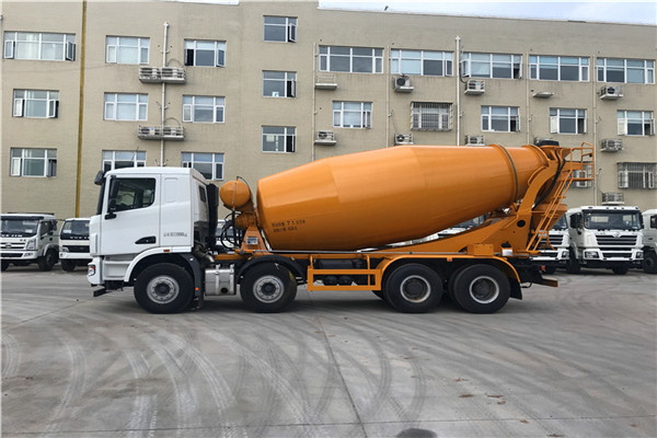 55CBM THREE AXLES BULK CEMENT TANK