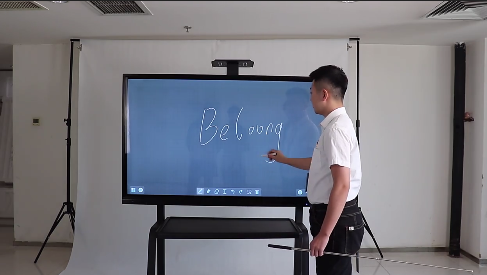 Интерактивные доски лидируют в области интеллектуальных конференций