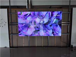Características del producto de la pantalla de empalme LCD de 55 pulgadas