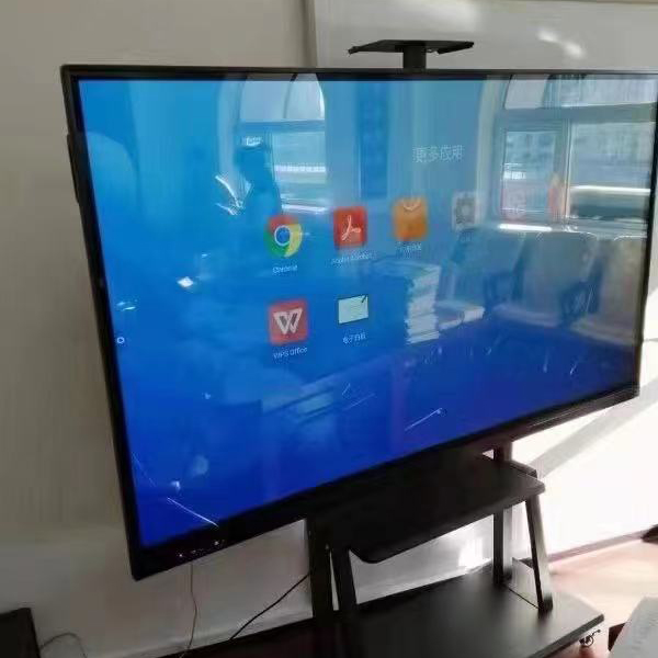 Что такое смарт-планшет для конференций, о котором все упоминали, и какую роль он играет в конференции?