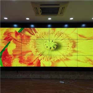 choose the right LCD splicing screen