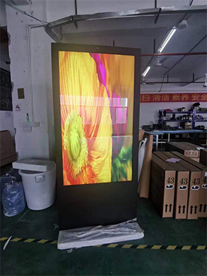 屋外広告表示の特長