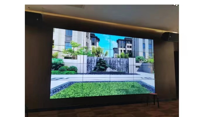 Partajarea carcasei de inginerie a afișajului de îmbinare LCD