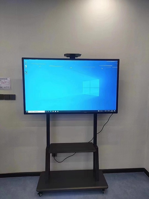 Motive externe pentru popularitatea tablei inteligente