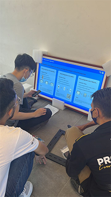 Publicitatea cu rame foto afișează feedback-ul clienților