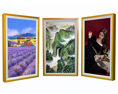 شاشة عرض إعلانية مثبتة على الحائط