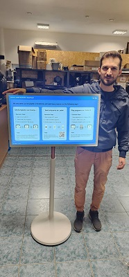 Feedback-ul clienților polonezi despre afișajul tactil rotativ al bateriei