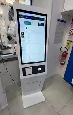 Revoluționarea operațiunilor magazinului de echipamente medicale: impactul mașinii All-in-One Touch”