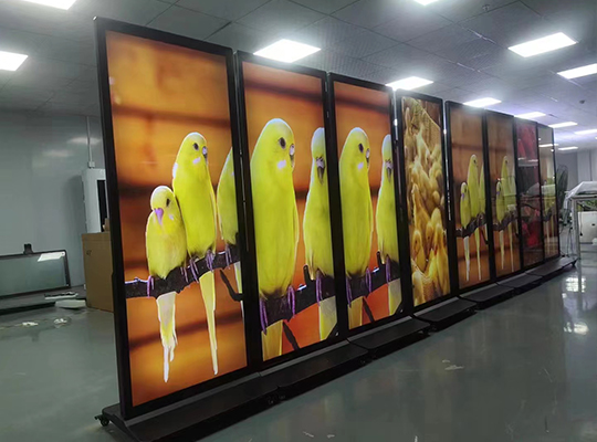 Nueva tendencia: las máquinas publicitarias de pantalla completa lideran el futuro de la publicidad