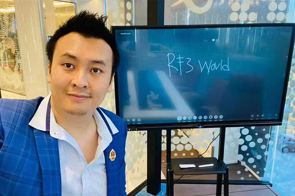 Tabele interactive îndrăgite de clienți