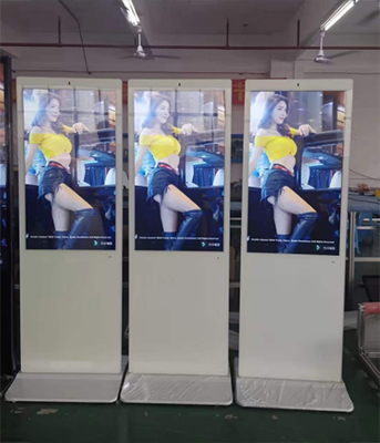 Innovación y estilo a su alcance: ¡presentamos la nueva pantalla publicitaria vertical táctil capacitiva!