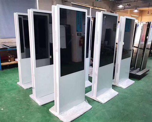 ما هي آلة الإعلان شاشات الكريستال السائل على الوجهين؟