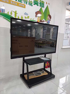 Por que os quadros eletrônicos interativos são tão populares entre as empresas?