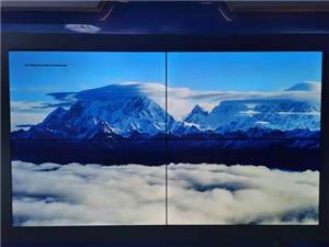 Quels sont les avantages pour les entreprises d’installer des murs vidéo LCD dans les salles de réunion ?