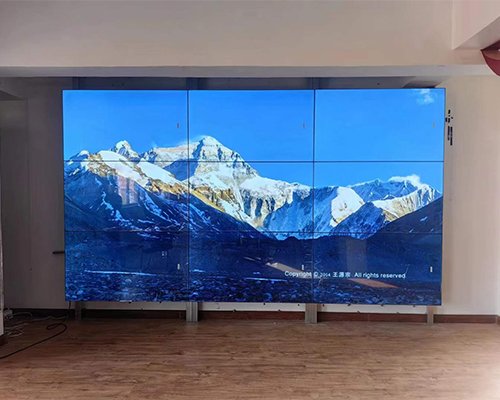 Precautions for splicing screen installation