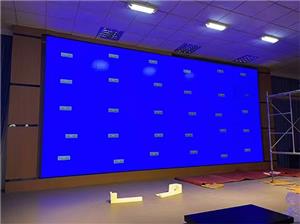 Comment résoudre le problème des mauvais tons noirs des deux côtés de l'écran d'épissage LCD ?