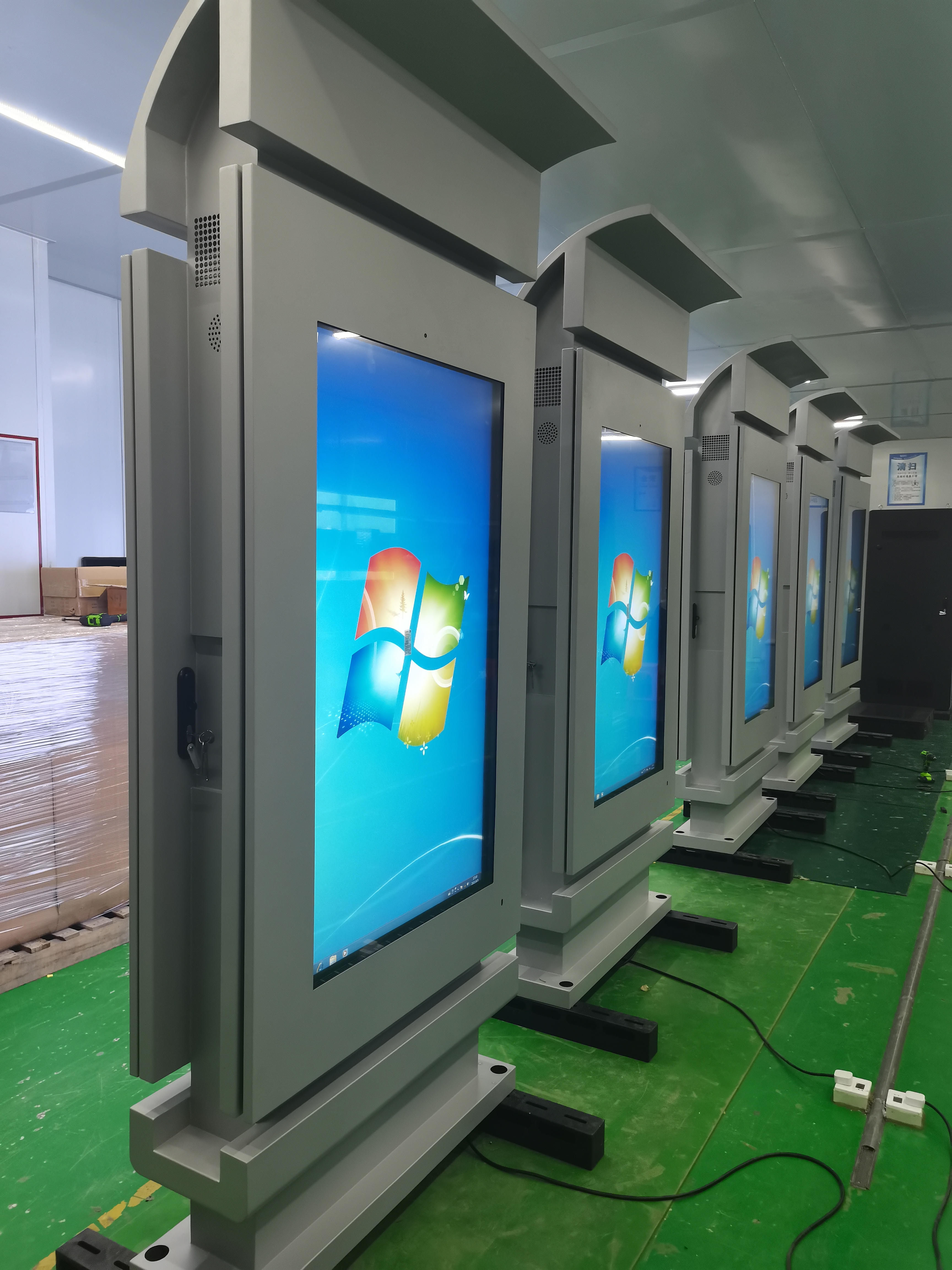 smart digital displays