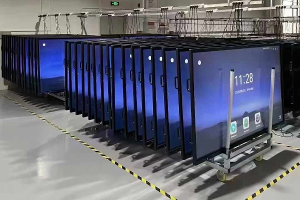 تطبيقات السبورة التفاعلية الذكية متعددة السيناريوهات