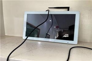 Tác động của máy quảng cáo thang máy đến hoạt động tiếp thị của doanh nghiệp