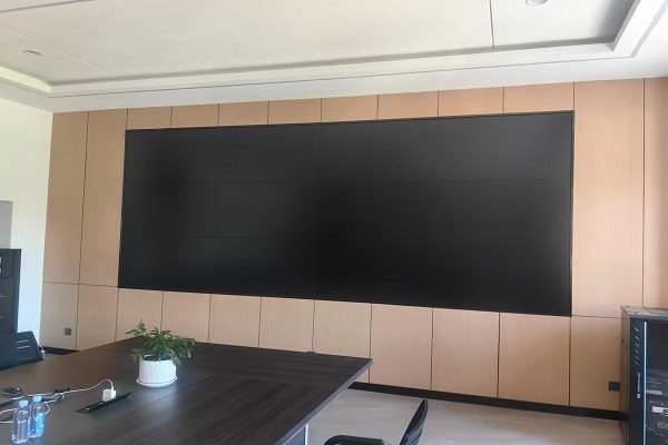 ابتكار تكنولوجيا شاشات الوصل: اتجاهات التطوير المستقبلية وآفاق التطبيق المبتكرة