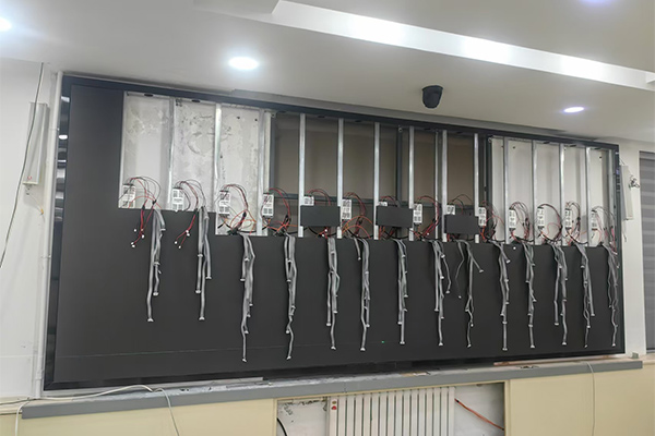 Feedback da instalação do display LED P1.86 interno