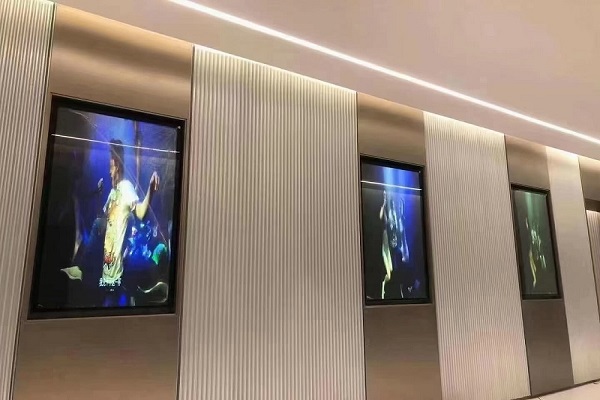 Método de instalação da máquina de publicidade montada na parede