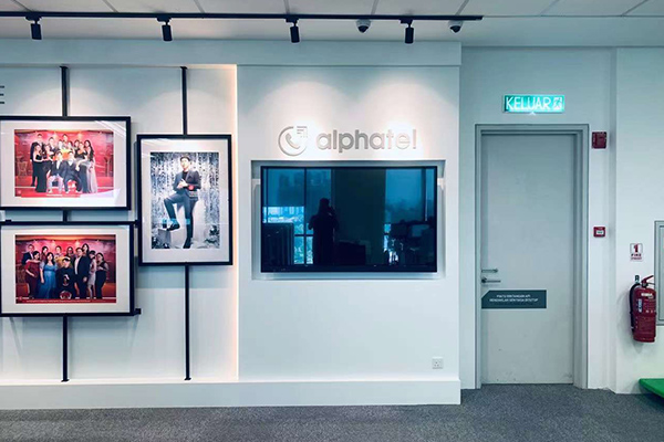 O quadro branco interativo LCD Beloong é simples e bonito