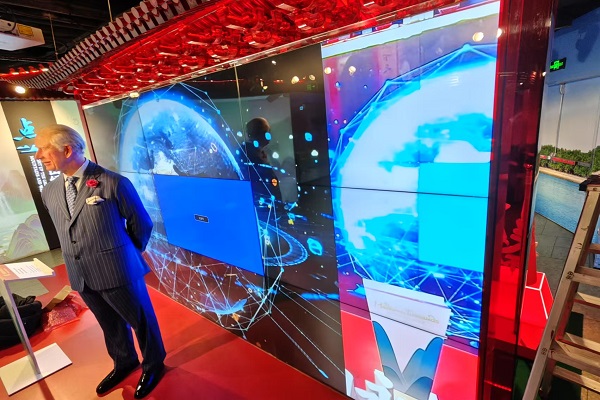 Como escolher o número e as costuras do LCD Video Wall na sala de monitoramento