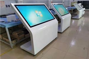 Процесс использования сенсорного многофункционального устройства