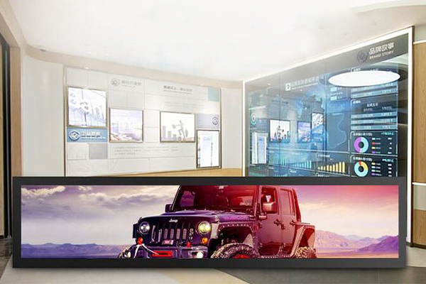 Introdução e cenários de aplicação da máquina de publicidade de tela esticada LCD 2