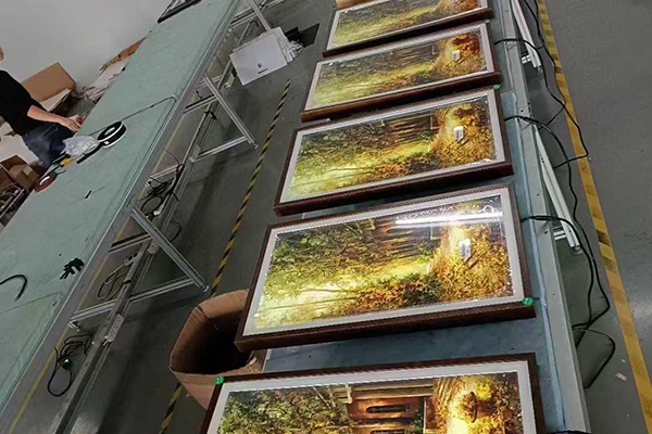 Vantagens da máquina de publicidade com moldura de foto inteligente